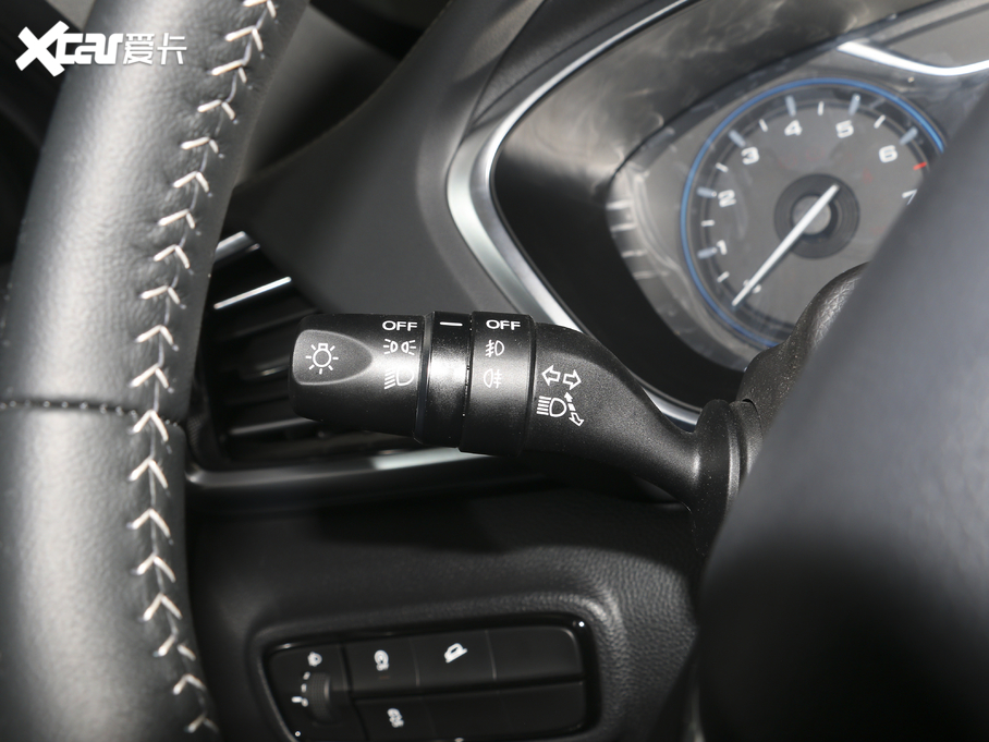 2020GS5 M(jn)A 270T Ԅ(dng)Ӣ