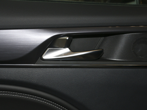 2020MA 270T ԄӾӢ g