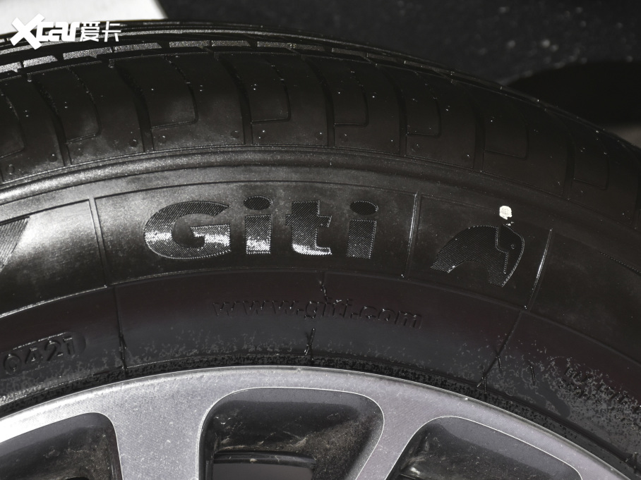 2021GA4 GA4 PLUS 235T Ԅ(dng)