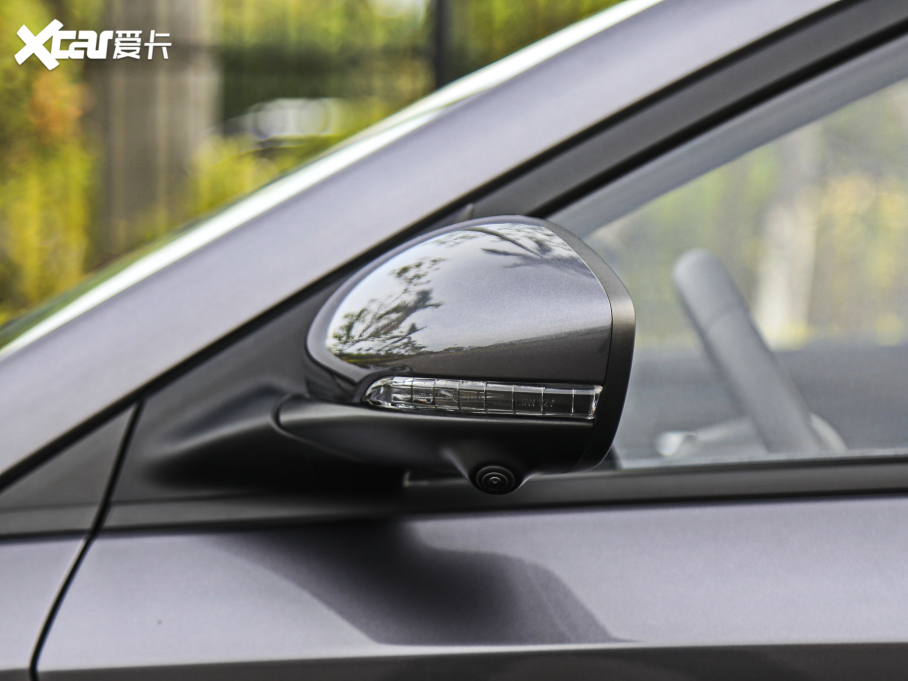 2021�����GA4 GA4 PLUS 235T �Ԅ����F��