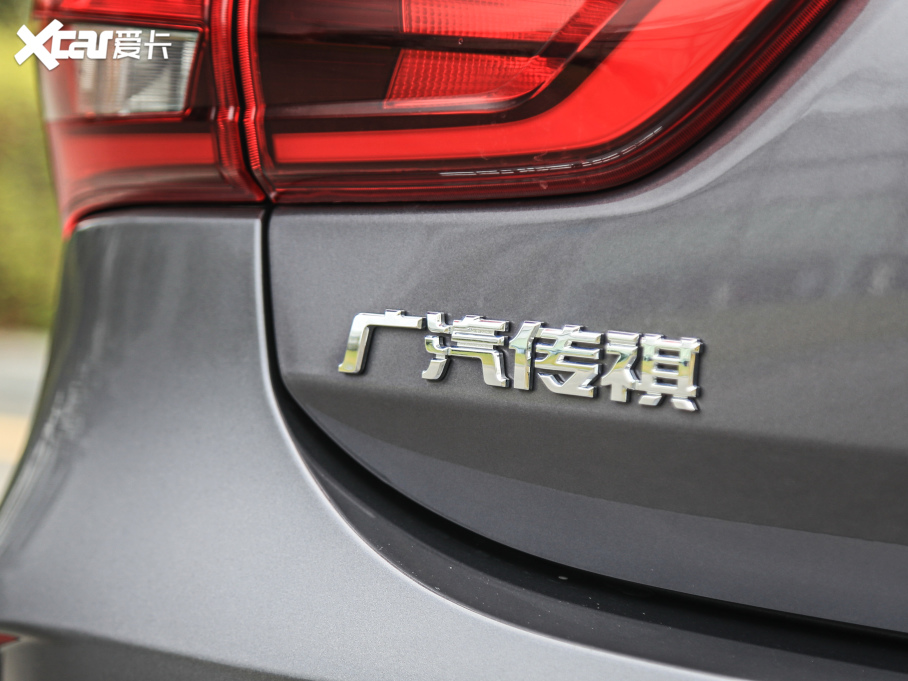 2021�����GA4 GA4 PLUS 235T �Ԅ����F��