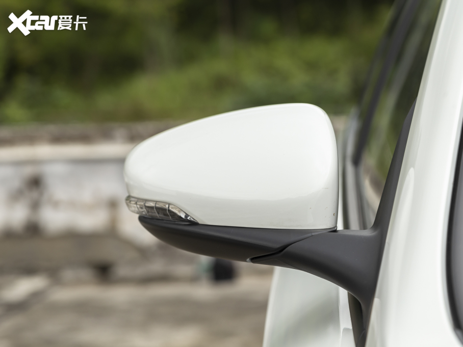 2021�����GA4 GA4 PLUS 235T �ԄӺ��A��