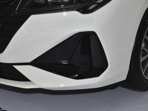 2021GA4 PLUS 235T Ԅ ^