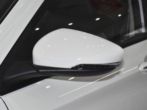 2021GA4 PLUS 235T Ԅ ^