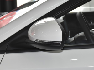 2021GA4 PLUS 235T Ԅ ^