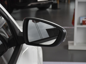 2021GA4 PLUS 235T Ԅ ^