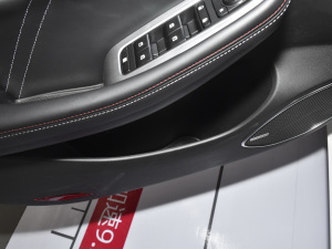 2021GA4 PLUS 235T Ԅ g