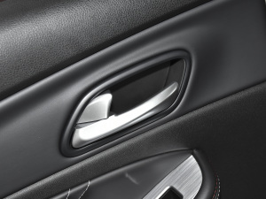 2021GA4 PLUS 235T Ԅ g