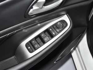 2021GA4 PLUS 235T Ԅ п؅^