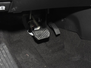 2021GA4 PLUS 235T Ԅ п؅^