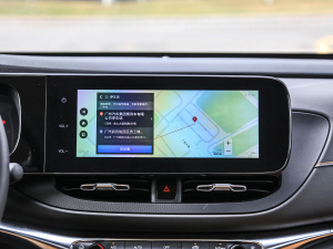 2021GA4 PLUS 235T ԄF п؅^(q)