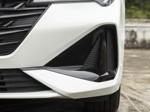 2021GA4 PLUS 235T ԄӺA ǰF