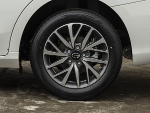 2021GA4 PLUS 235T ԄӺA ^