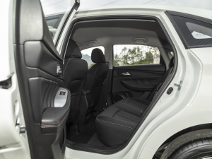 2021GA4 PLUS 235T ԄӺA ſg