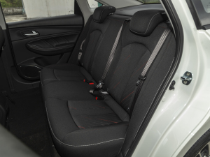 2021GA4 PLUS 235T ԄӺA 