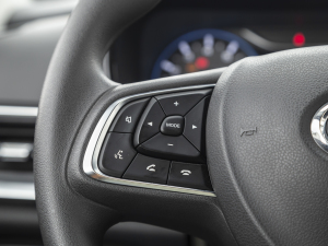 2021GA4 PLUS 235T ԄӺA п؅^