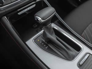 2021GA4 PLUS 235T ԄӺA QU