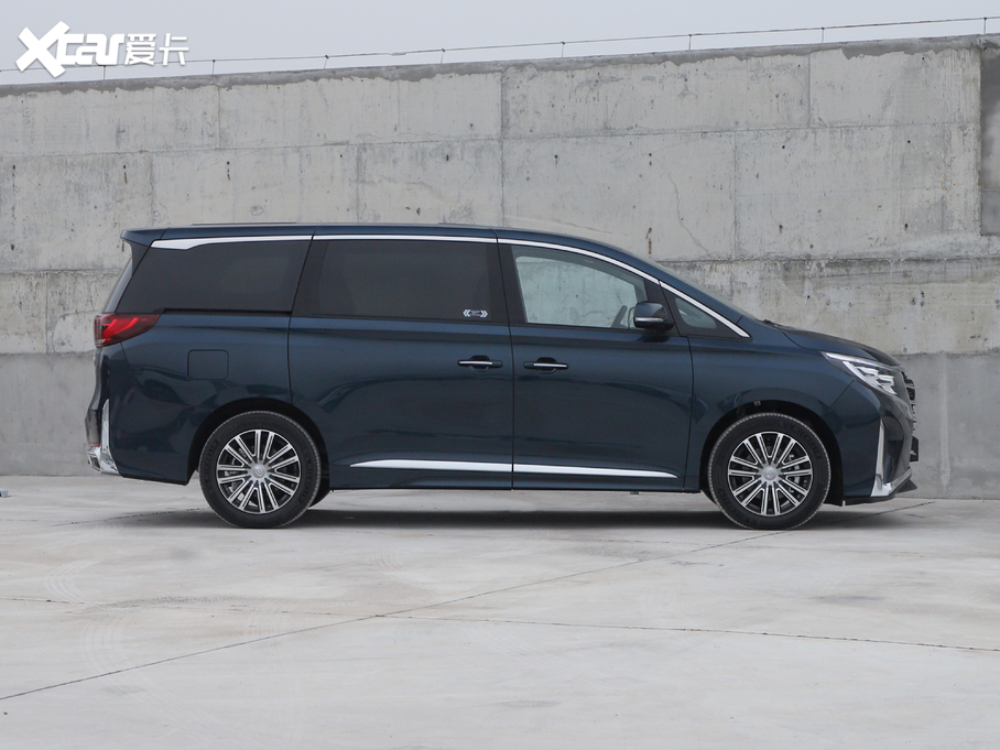 2021�����M8 �I��ϵ�� 390T ���F��