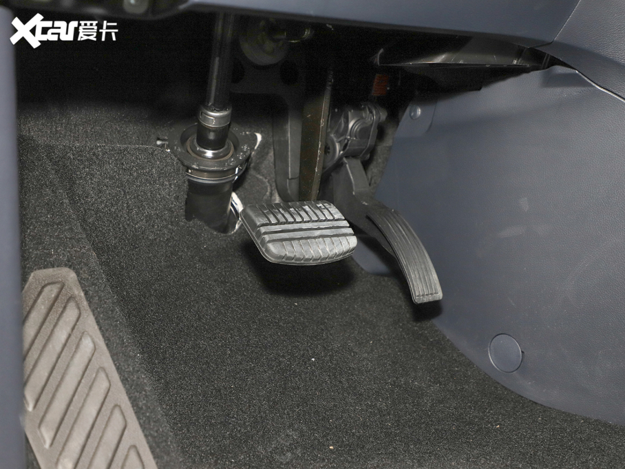 2021�����M8 �I��ϵ�� 390T ���F��