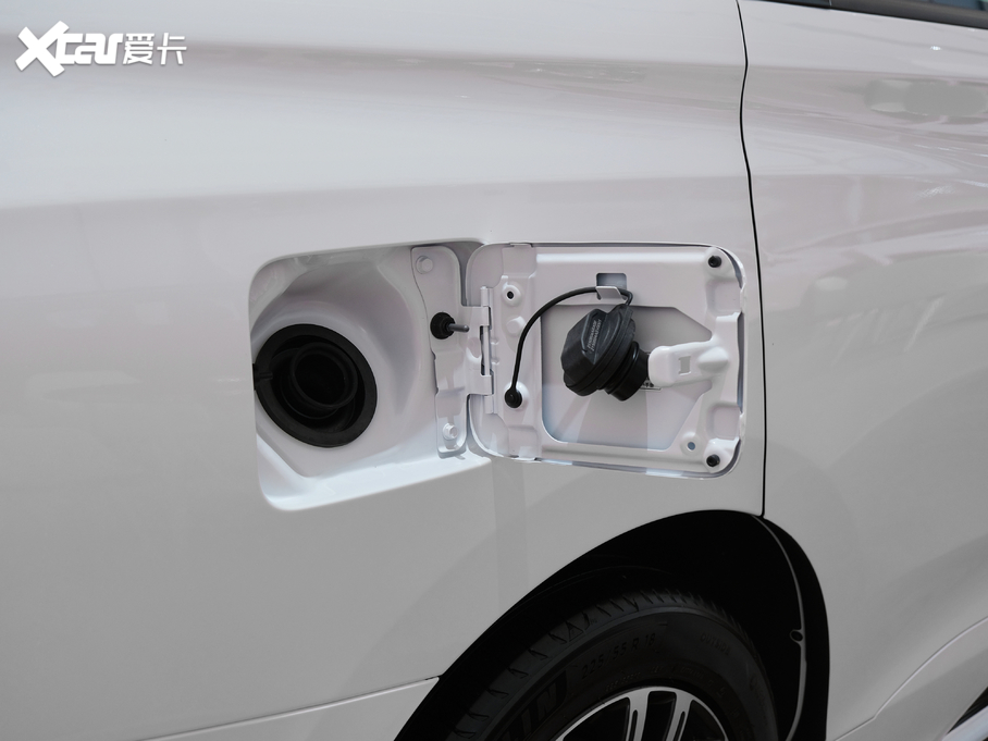 2021�����M8 ��ϵ�� 390T ���F��