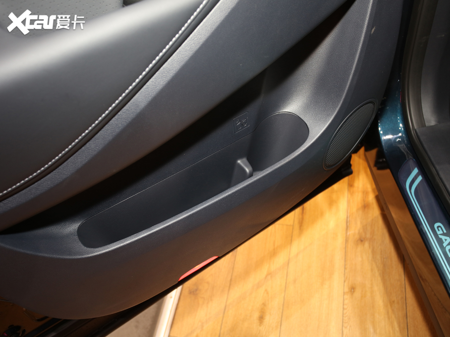 2021�����M8 �I(l��ng)��ϵ�� 390T ������