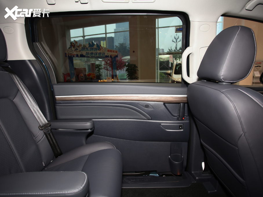 2021�����M8 �I��ϵ�� 390T ������