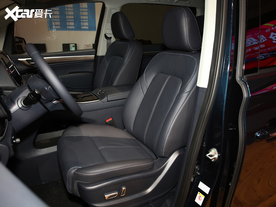 2021�����M8 �I��ϵ�� 390T ������