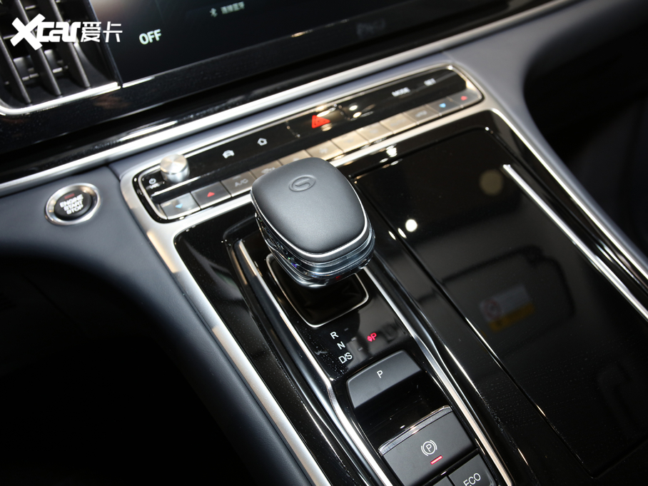 2021�����M8 �I��ϵ�� 390T ������