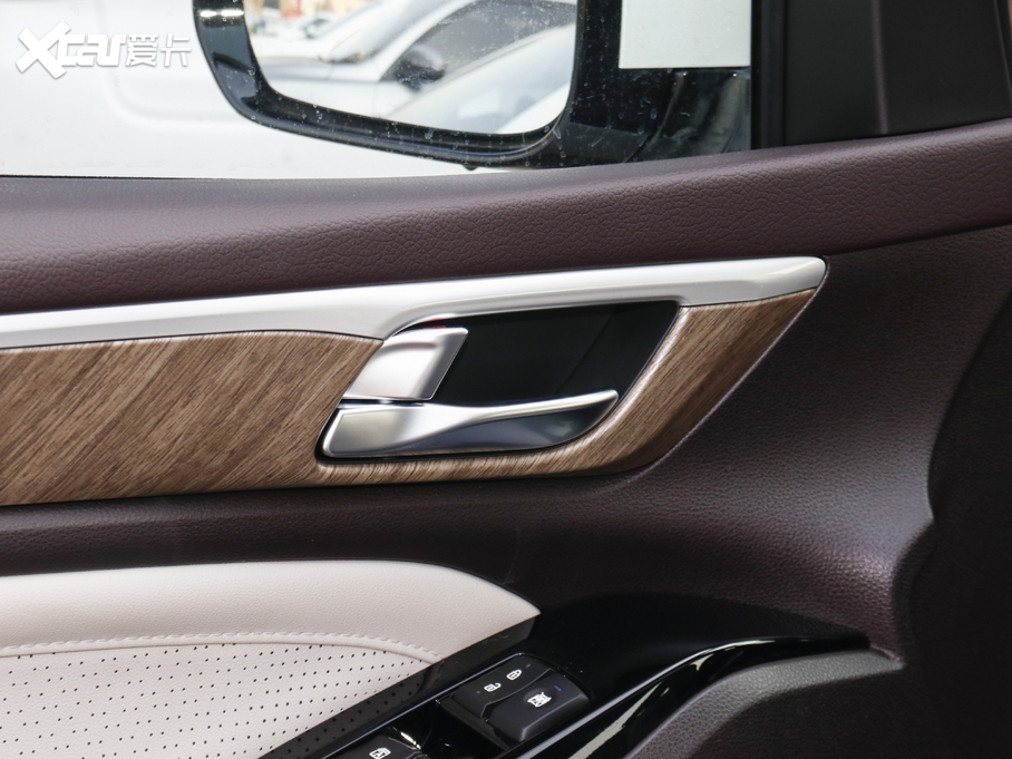 2021M8 I(lng)ϵ 390T A