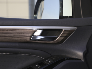 2021I(lng)ϵ 390T Ş g