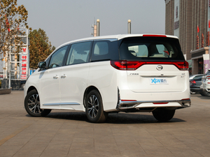 2021款领秀系列 390T 豪华版 左后45度