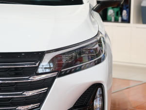 2021款270T 自动智联科技版 大灯