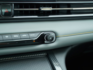 2021270T ӰJ16 п؅^