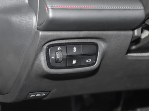 2021270T ӰJ10w˰ п؅^(q)