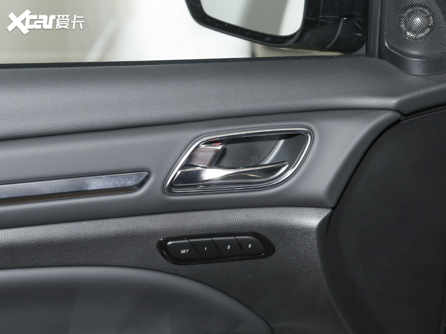 2021GS8 390T (q)ҹTʿ