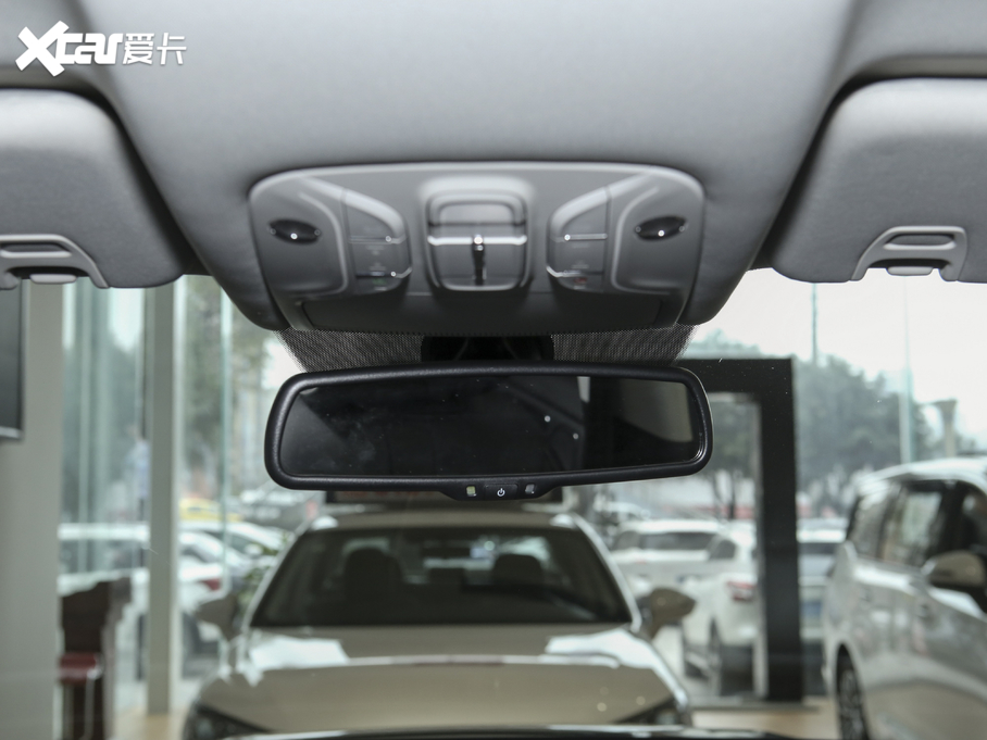 2021GS8 390T 򌰵ҹTʿ