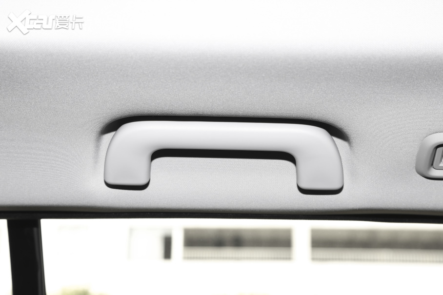 2021GS8 390T (q)A(lin)o(j)