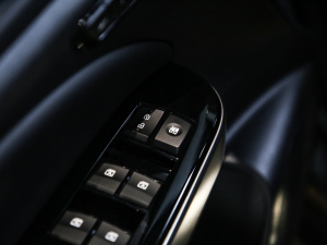 2021390T 򌰵ҹTʿ g