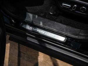 2021390T 򌰵ҹTʿ g