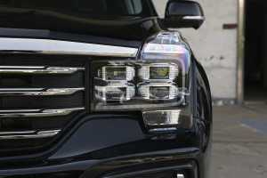 2021390T (q)A(lin)o(j) 