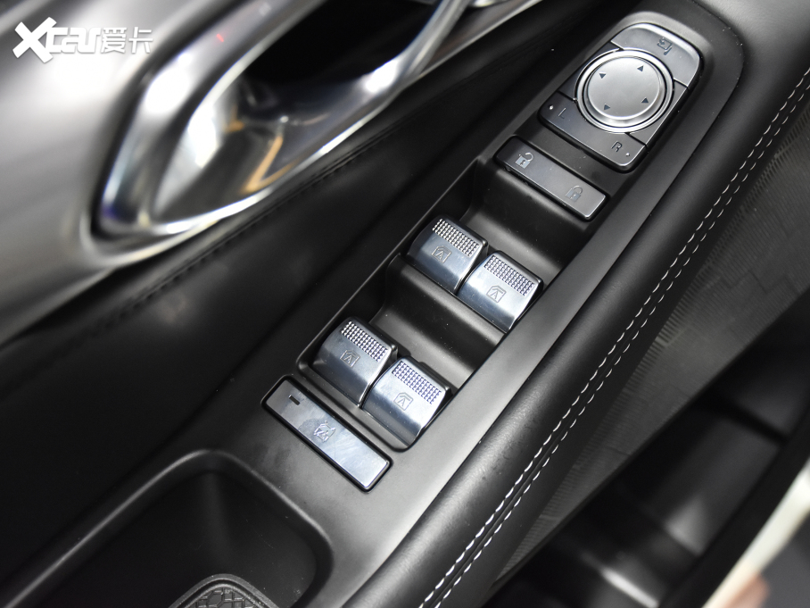 2022GS8 I(lng)ϵ 2.0TGDI (q)F 