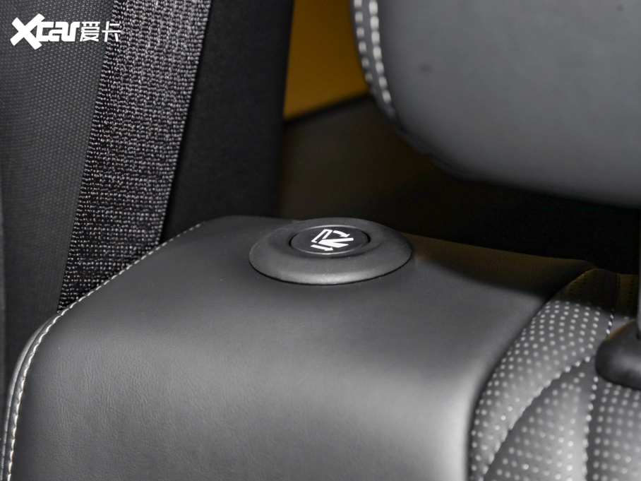 2022GS8 I(lng)ϵ 2.0TGDI (q)A(lin) 