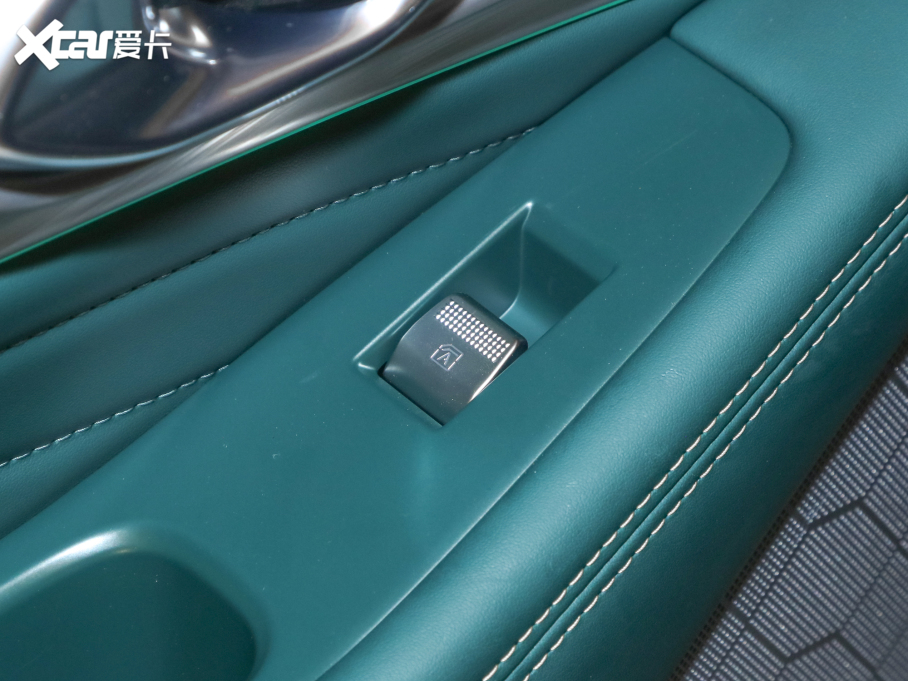 2022GS8 Iϵ 2.0TGDI A 