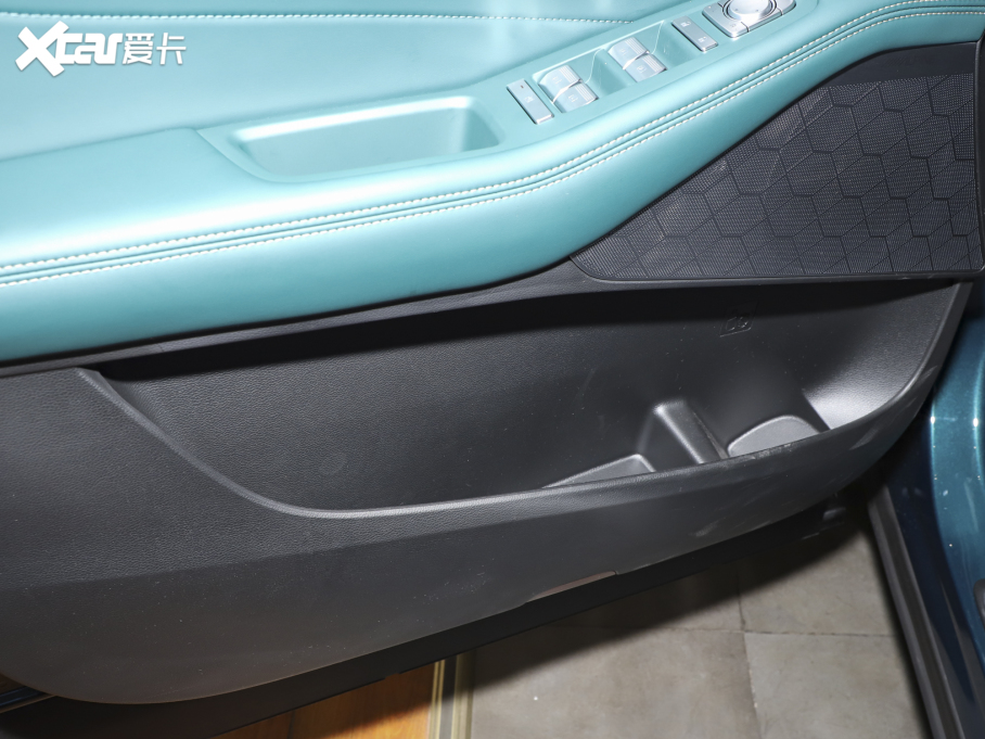 2022GS8 I(lng)ϵ 2.0TGDI (q)F 