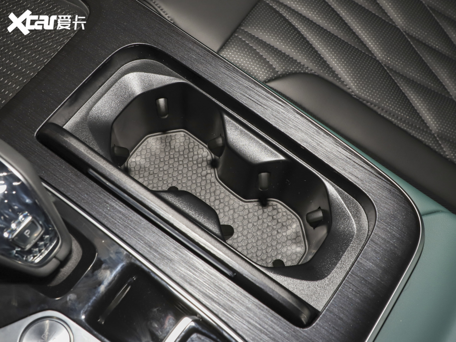 2022GS8 Iϵ 2.0TGDI F 