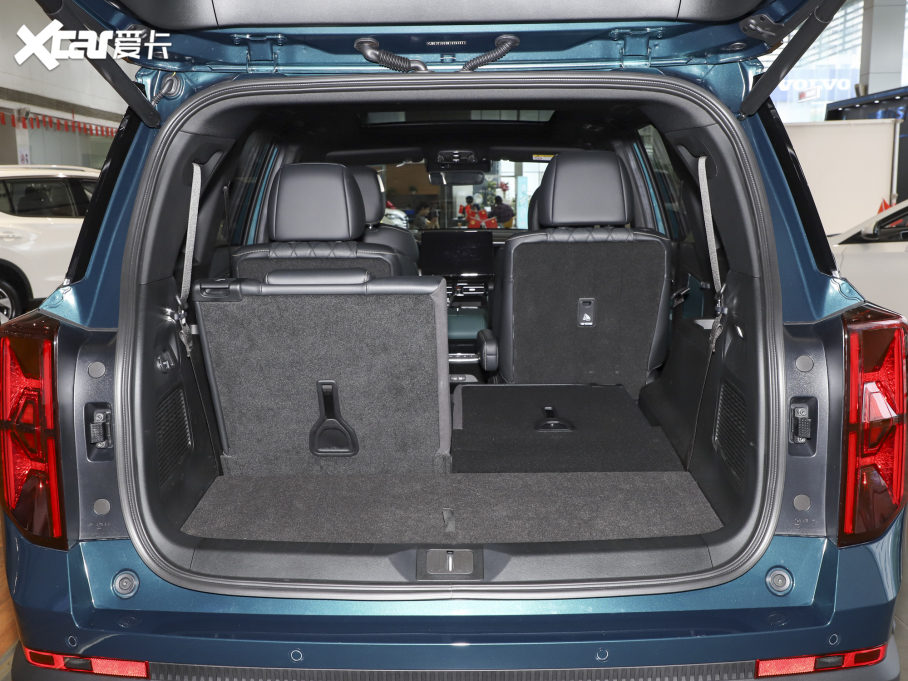 2022GS8 I(lng)ϵ 2.0TGDI (q)F 