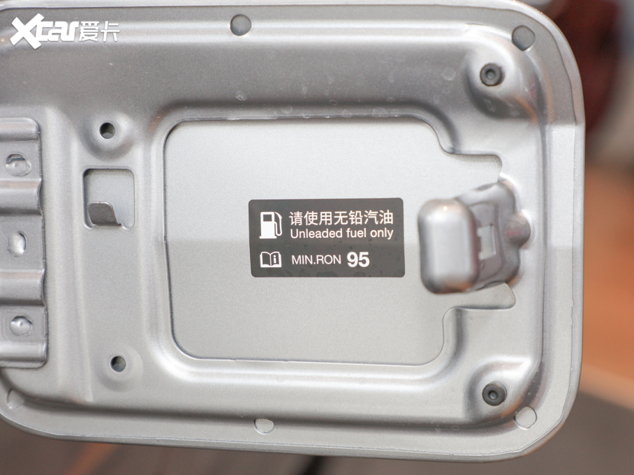 2022GS8 I(lng)ϵ 2.0TGDI (q)A(lin) 