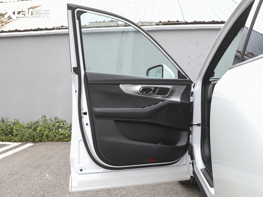 2022GS8 pϵ 2.0TM (q)F 