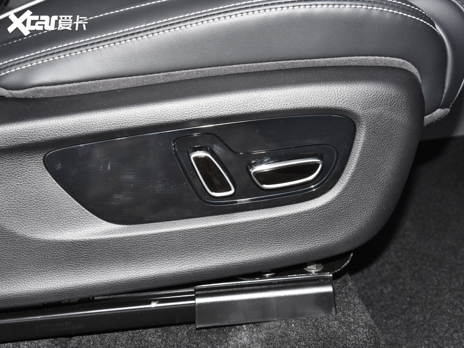 2022GS8 I(lng)ϵ 2.0TGDI (q) 