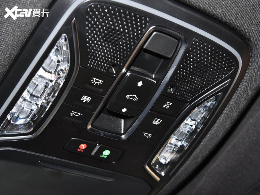 2022GS8 I(lng)ϵ 2.0TGDI (q) 